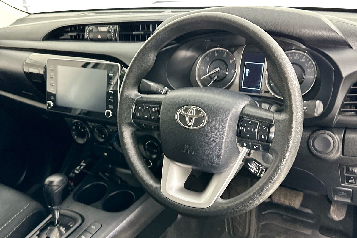 2023 Toyota HILUX SR (4x4) GUN126R 4X4