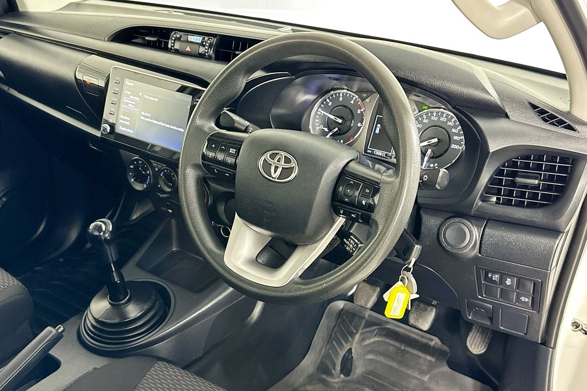 2020 Toyota HILUX WORKMATE HI-RIDER GUN135R FACELIFT 4x2