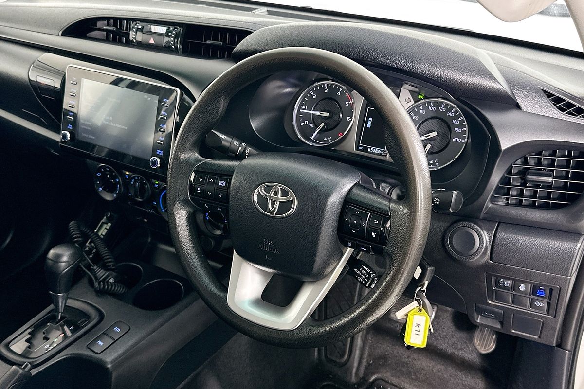 2022 Toyota HILUX SR (4x4) GUN126R 4X4