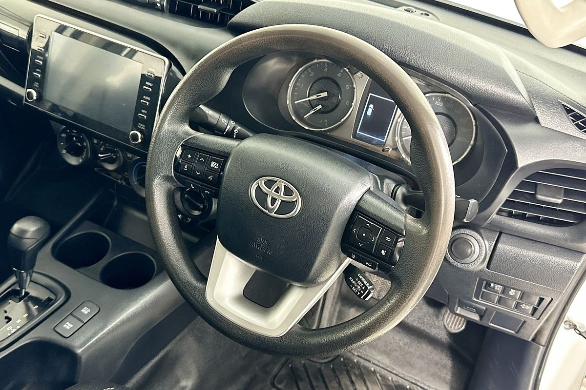 2021 Toyota HILUX SR (4x4) GUN126R 4X4