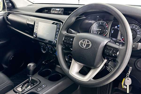 2023 Toyota HILUX SR (4x4) GUN126R 4X4
