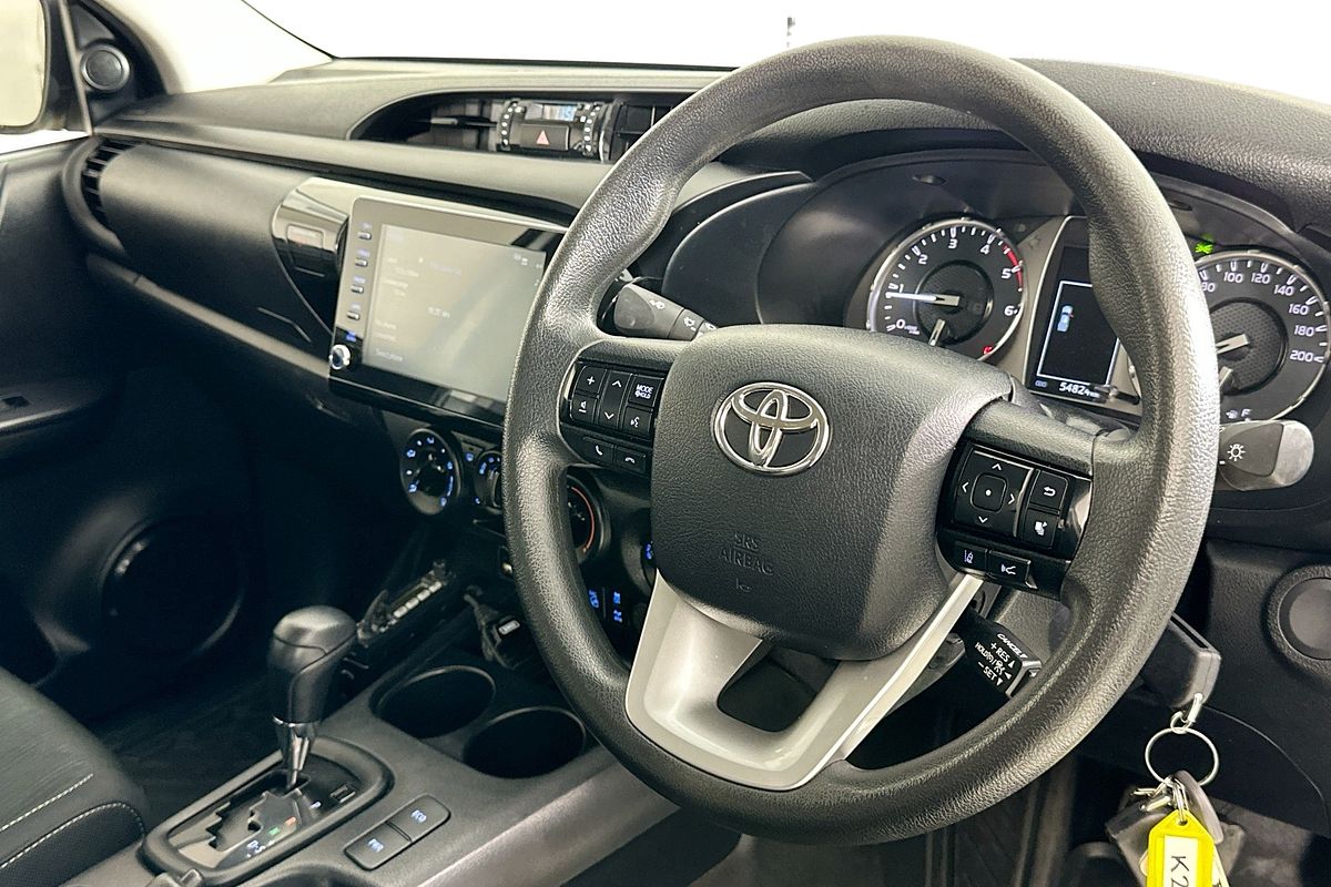 2023 Toyota HILUX SR (4x4) GUN126R 4X4