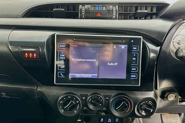 2019 Toyota HILUX SR (4x4) GUN126R MY19 4X4