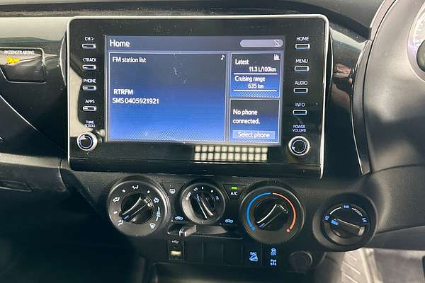 2021 Toyota HILUX SR (4x4) GUN126R 4X4