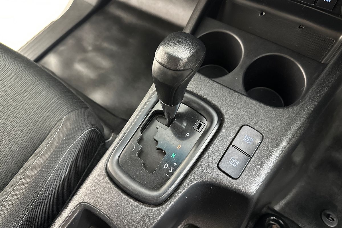 2018 Toyota HILUX SR GUN126R 4X4