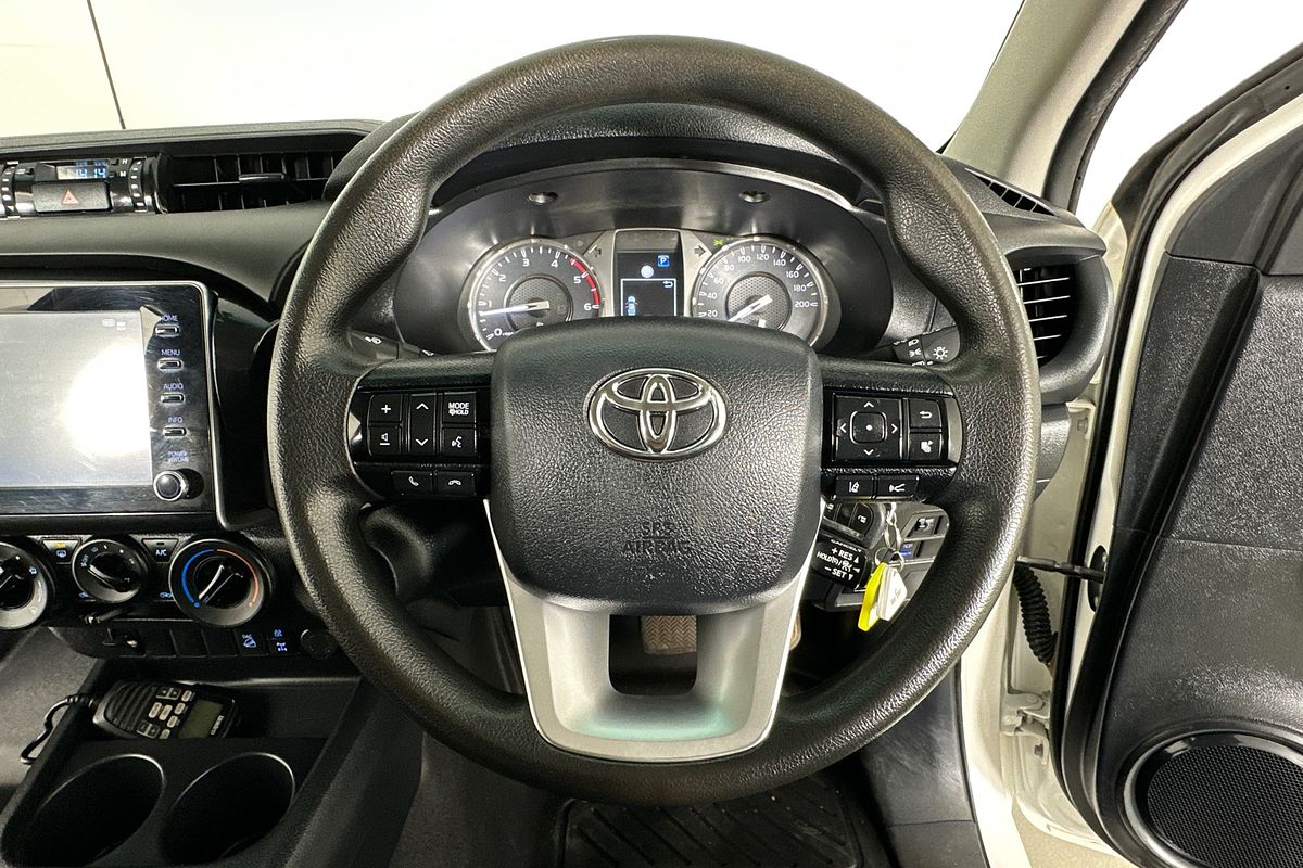 2022 Toyota HILUX SR (4x4) GUN126R 4X4