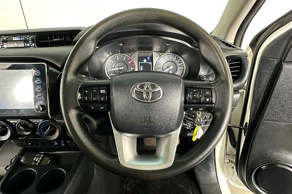2022 Toyota HILUX SR (4x4) GUN126R 4X4