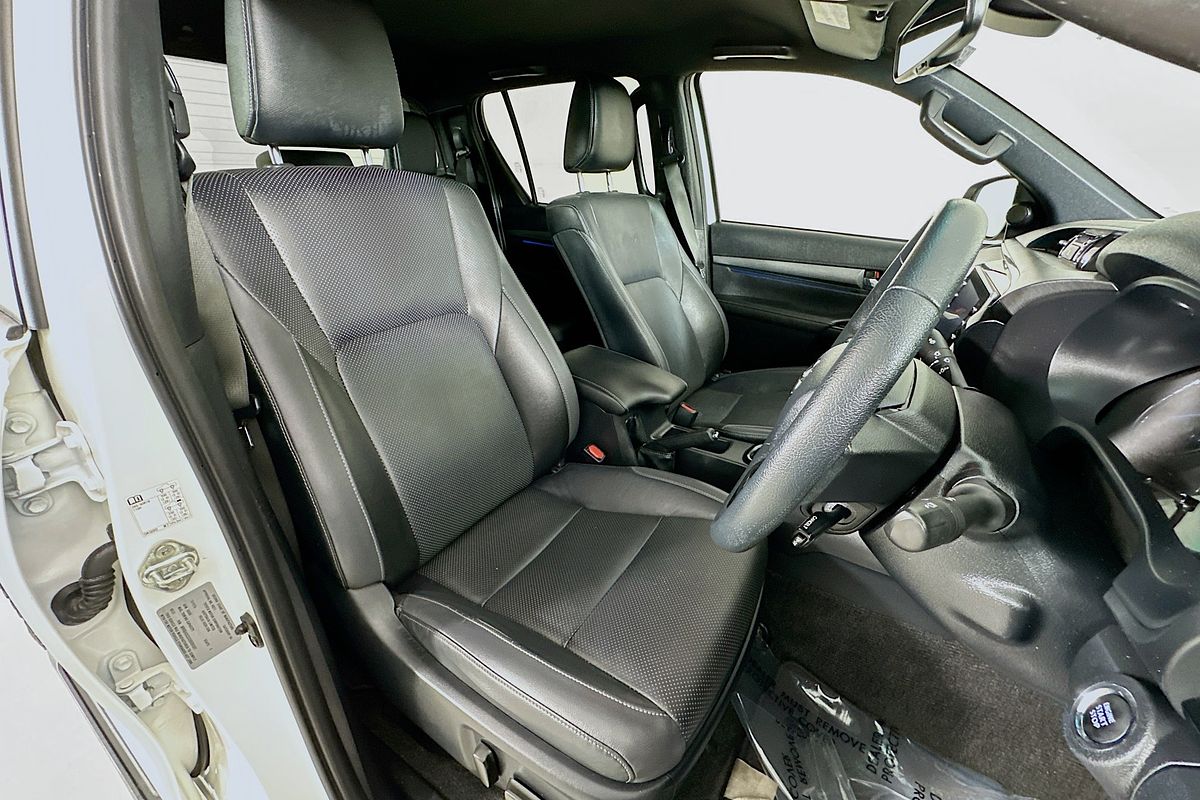 2021 Toyota HILUX ROGUE (4x4) GUN126R 4X4