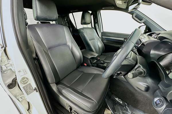 2021 Toyota HILUX ROGUE (4x4) GUN126R 4X4