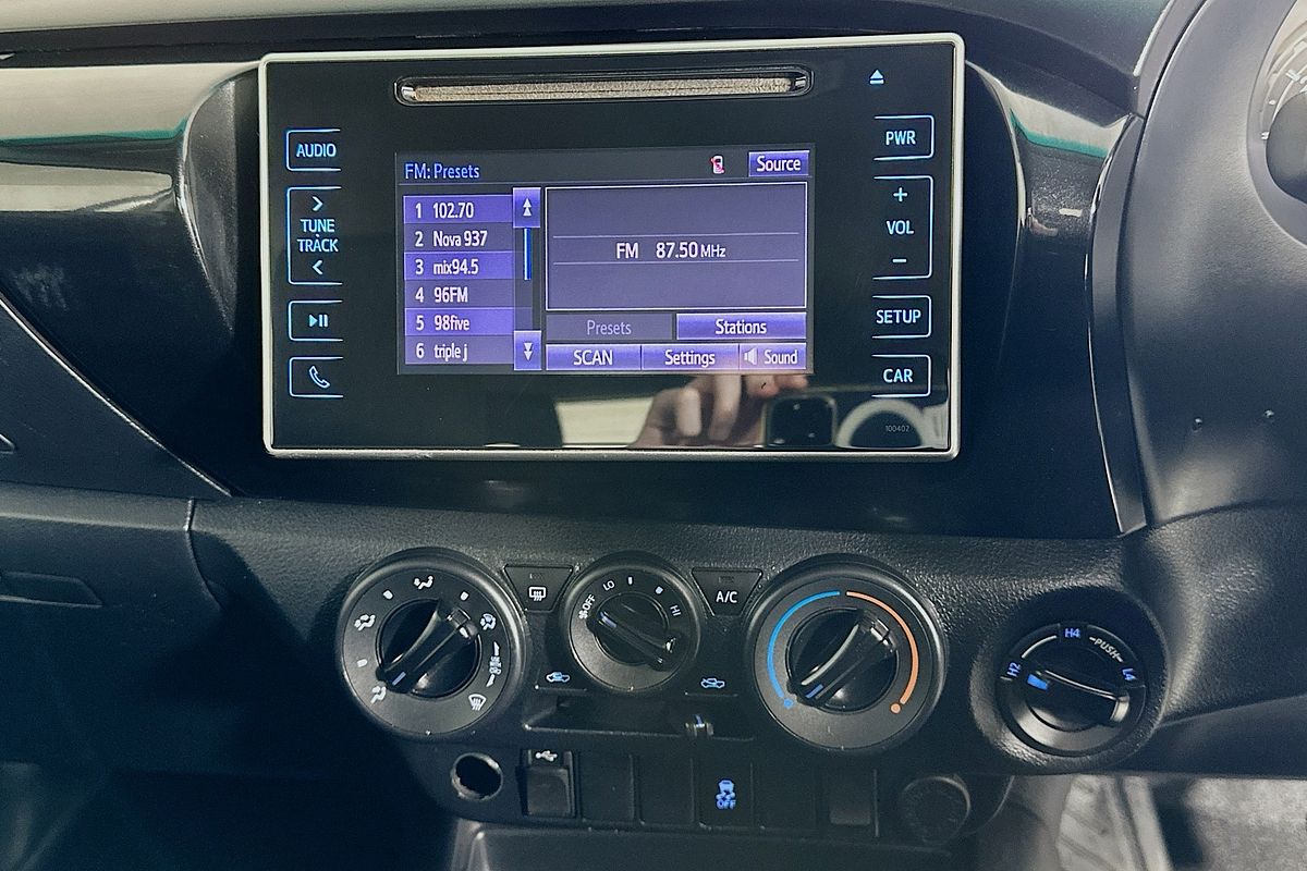 2019 Toyota HILUX Workmate GUN125R 4X4