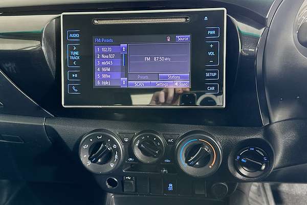 2019 Toyota HILUX Workmate GUN125R 4X4