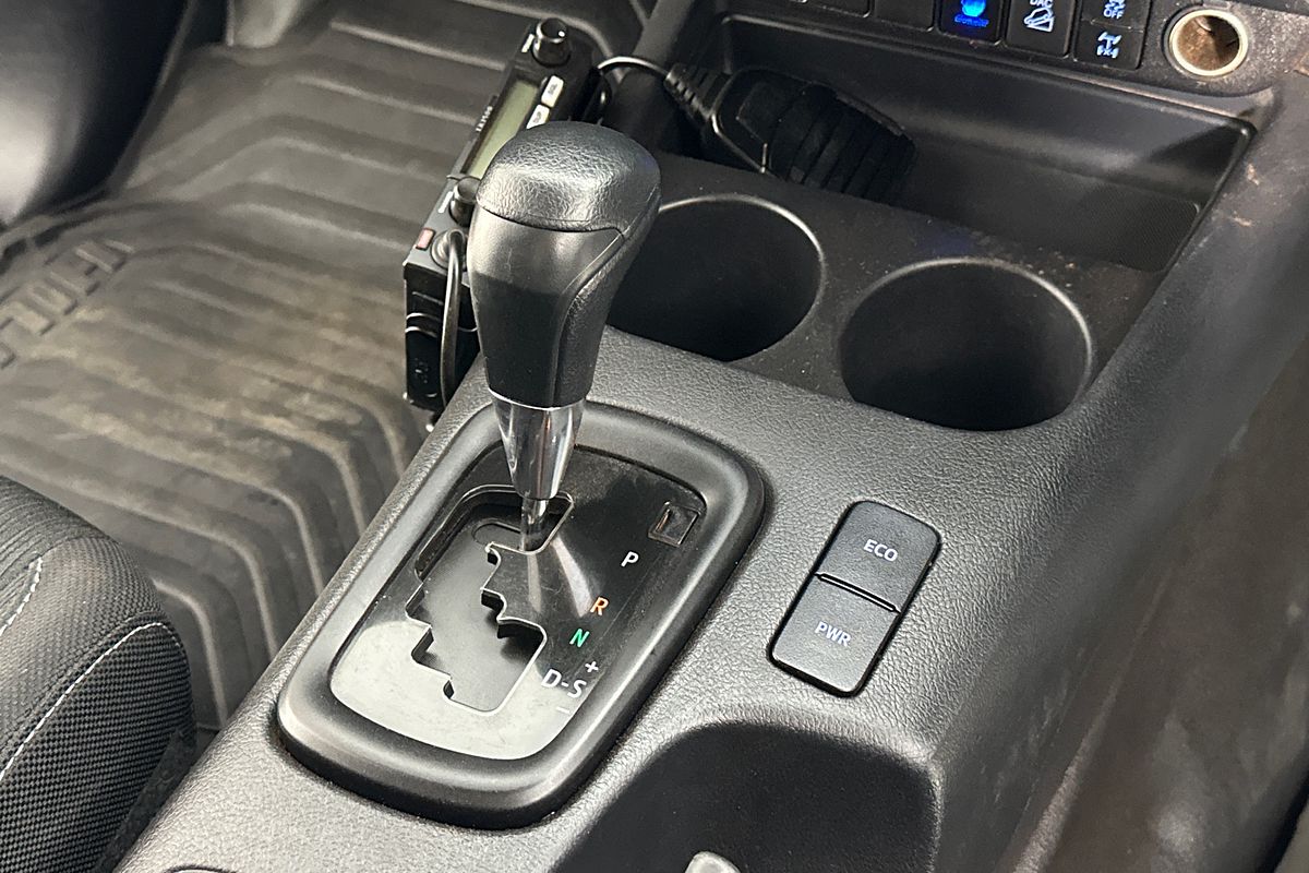 2022 Toyota HILUX SR (4x4) GUN126R 4X4