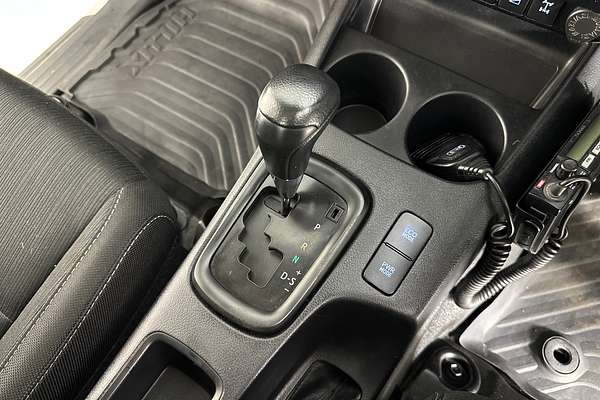 2020 Toyota HILUX SR (4x4) GUN126R MY19 UPGRADE 4X4