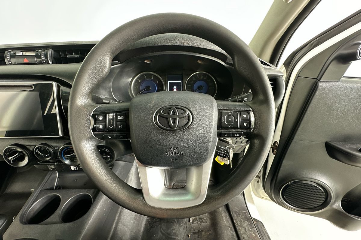 2020 Toyota HILUX SR (4x4) GUN126R MY19 UPGRADE 4X4