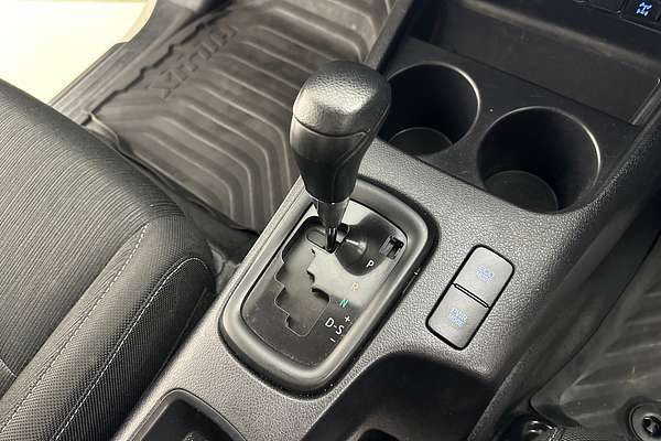 2021 Toyota HILUX SR (4x4) GUN126R 4X4