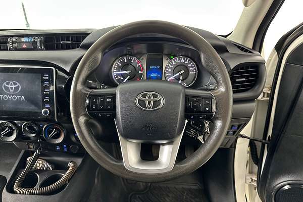 2022 Toyota HILUX SR (4x4) GUN126R 4X4