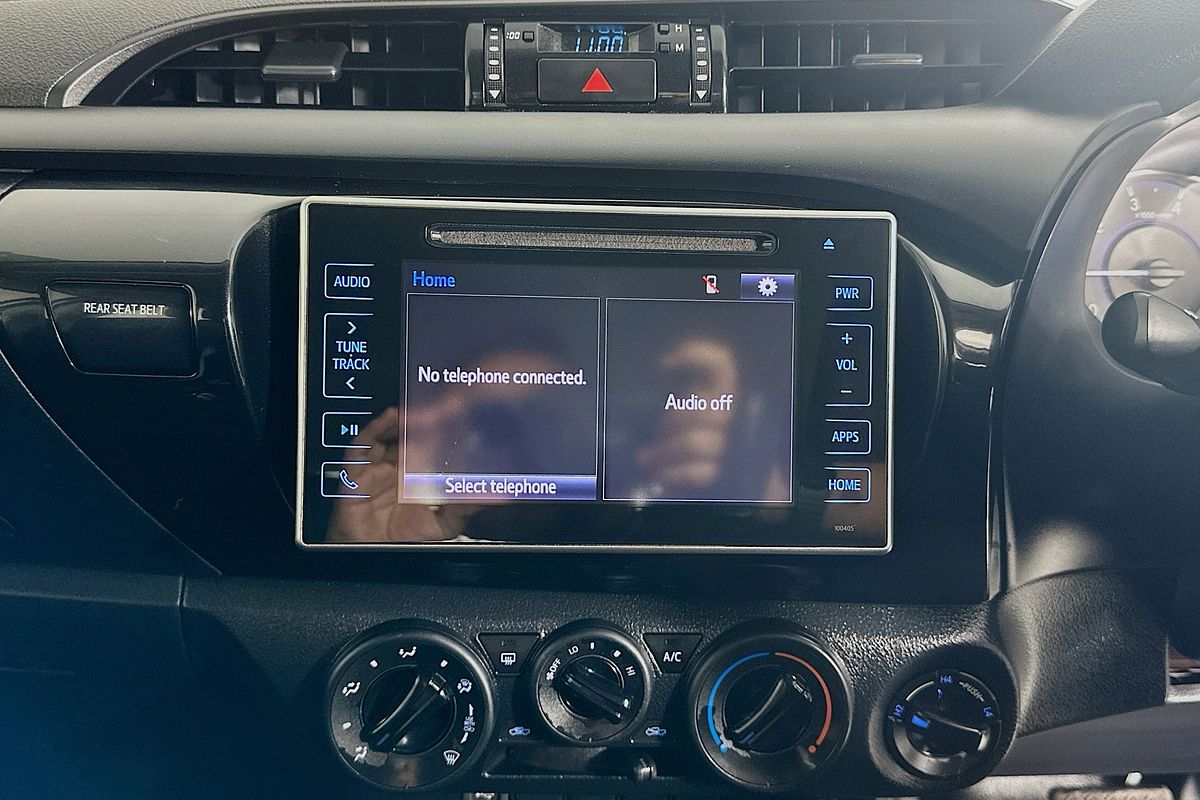 2018 Toyota HILUX SR GUN126R 4X4