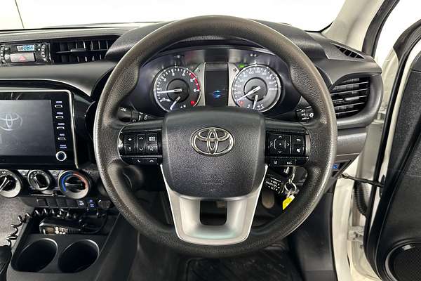 2022 Toyota HILUX SR (4x4) GUN126R 4X4