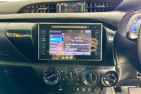 2020 Toyota HILUX SR (4x4) GUN126R MY19 UPGRADE 4X4