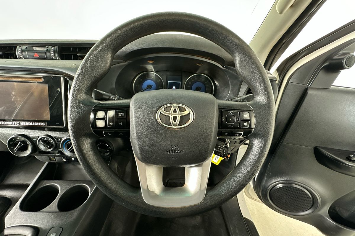 2020 Toyota HILUX SR (4x4) GUN126R MY19 UPGRADE 4X4