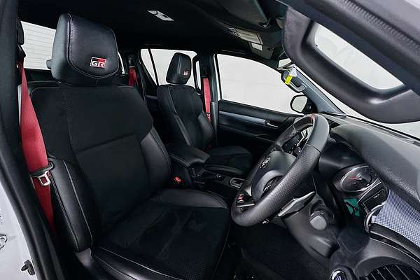 2024 Toyota HILUX GR-SPORT (4x4) GUN126R 4X4