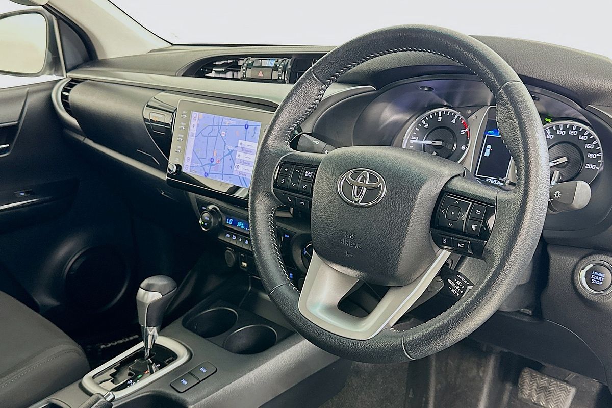 2023 Toyota HILUX SR5 (4x4) GUN126R 4X4
