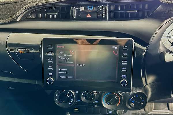 2023 Toyota HILUX SR (4x4) GUN126R 4X4