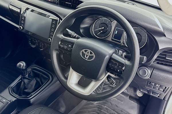 2022 Toyota HILUX SR HI-RIDER (4x2) GUN136R REAR WHEEL DRIVE
