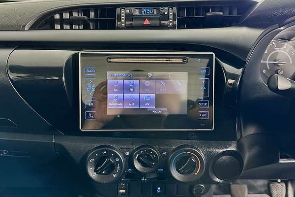 2017 Toyota HILUX WORKMATE GUN122R REAR WHEEL DRIVE