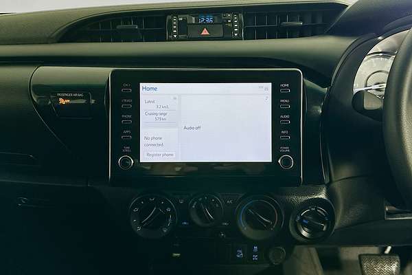 2022 Toyota HILUX SR (4x4) GUN126R 4X4