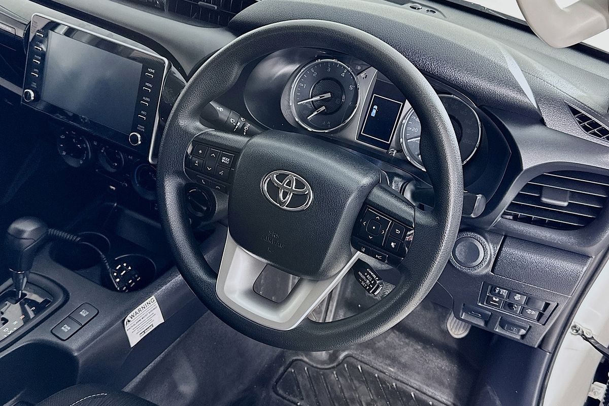2021 Toyota HILUX SR (4x4) GUN126R 4X4