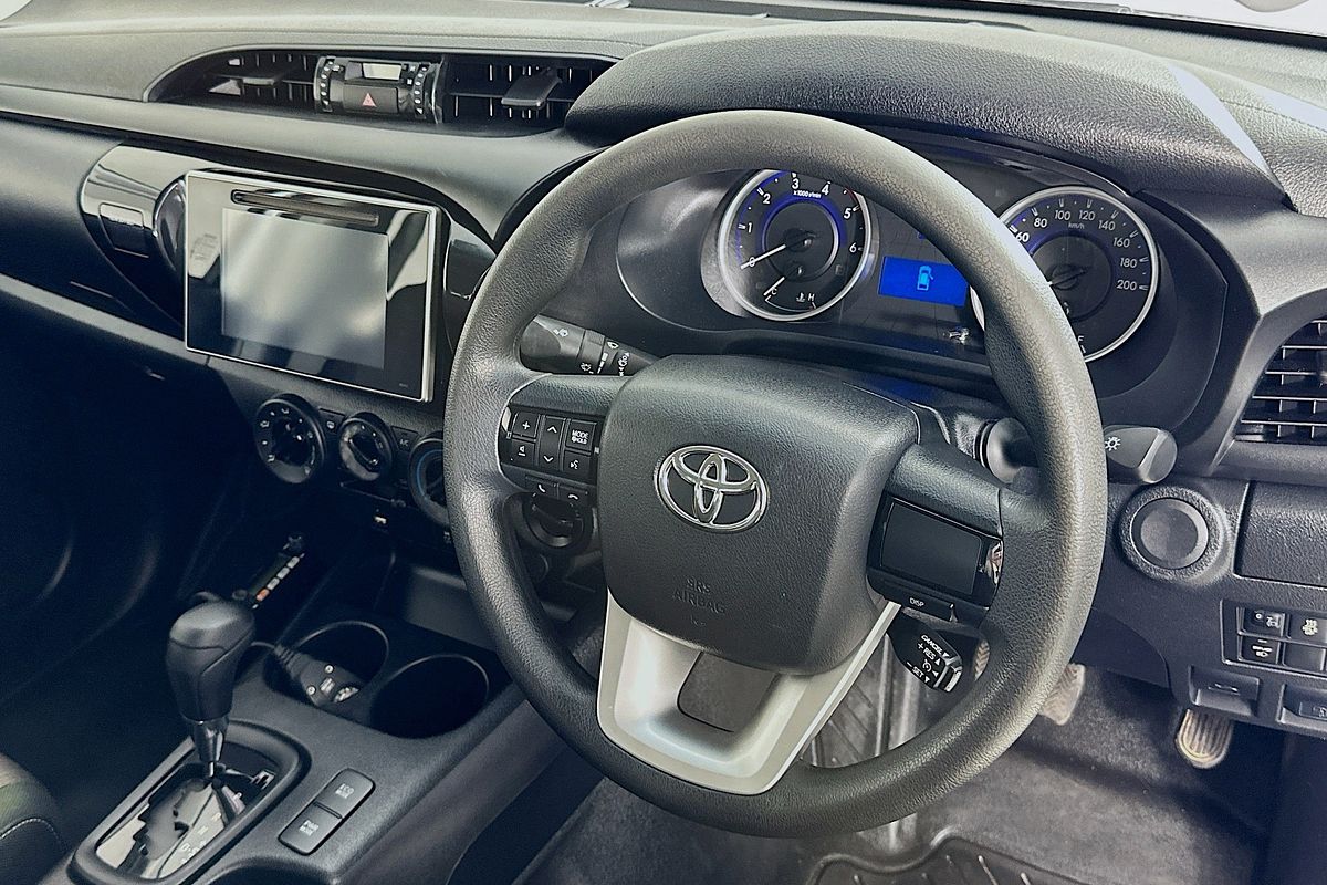 2018 Toyota HILUX SR (4x4) GUN126R MY19 4X4