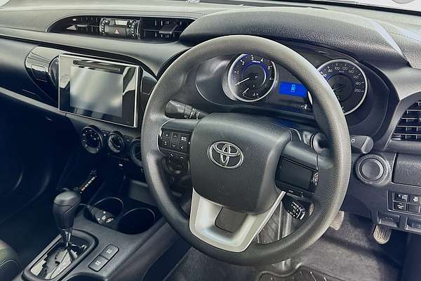 2018 Toyota HILUX SR (4x4) GUN126R MY19 4X4