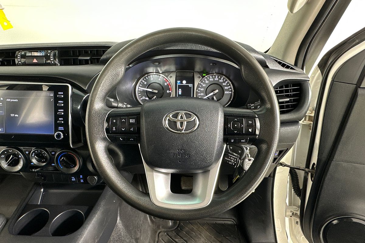 2021 Toyota HILUX SR (4x4) GUN126R 4X4