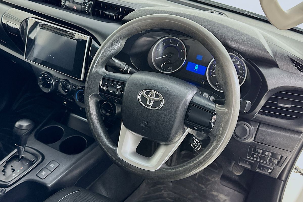 2018 Toyota HILUX SR (4x4) GUN126R MY19 4X4