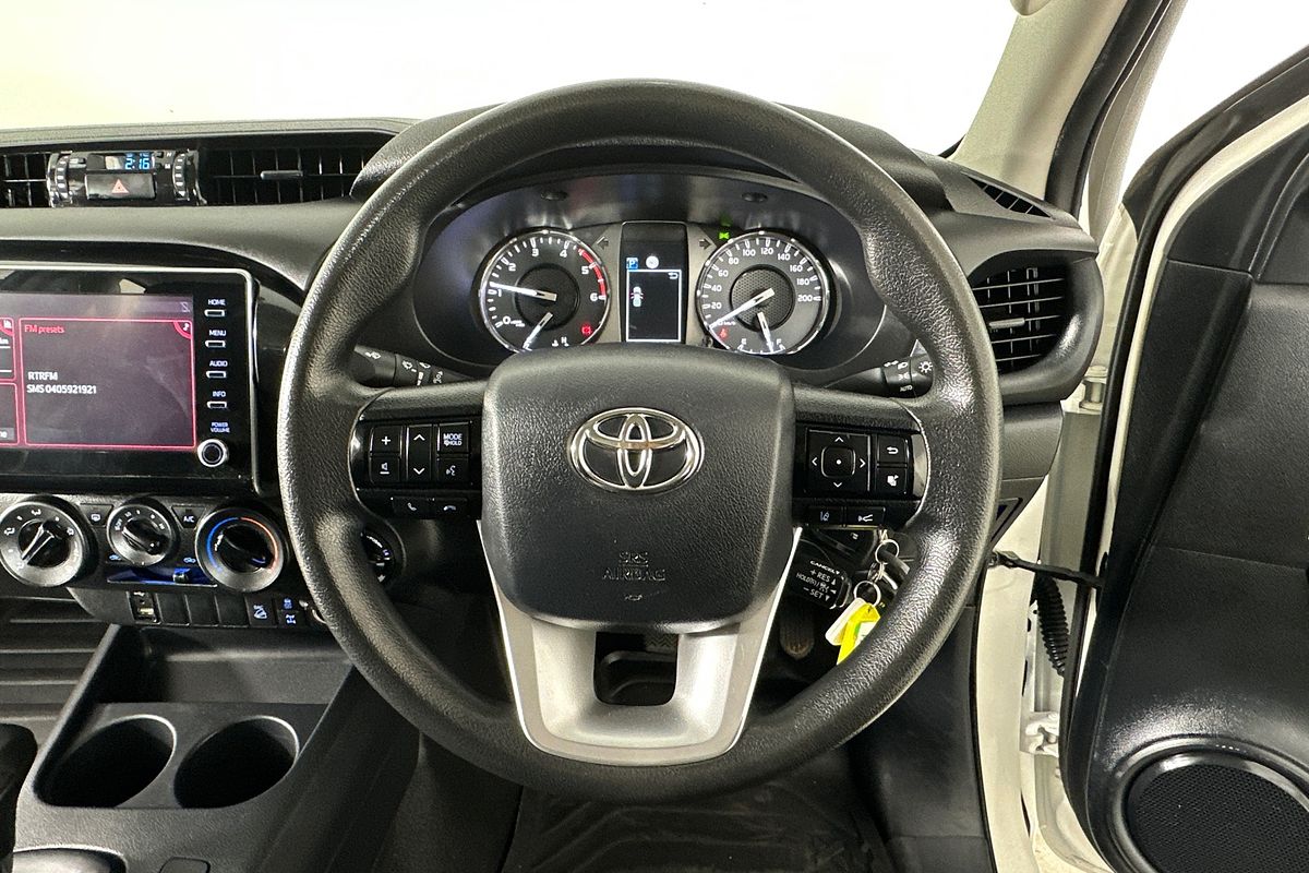 2021 Toyota HILUX SR (4x4) GUN126R 4X4