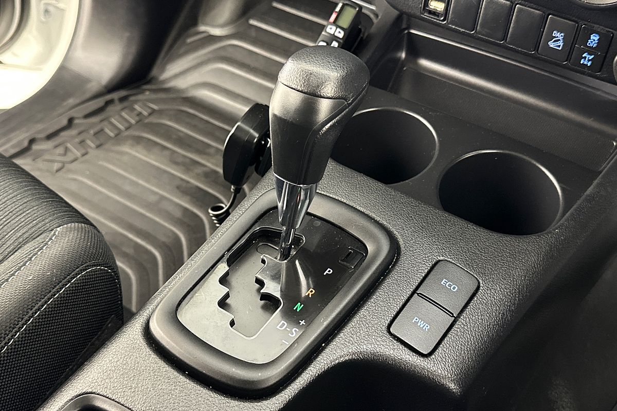 2022 Toyota HILUX SR (4x4) GUN126R 4X4