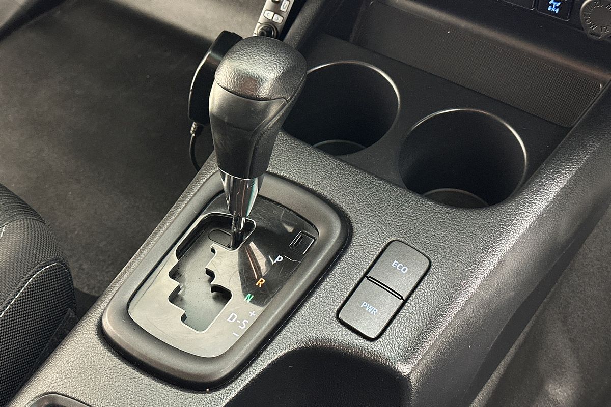 2022 Toyota HILUX SR (4x4) GUN126R 4X4