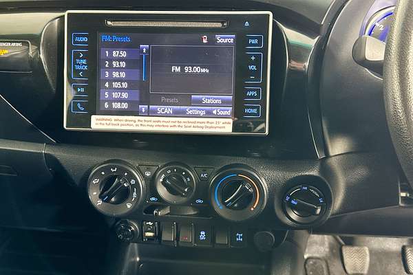 2020 Toyota HILUX SR (4x4) GUN126R MY19 4X4