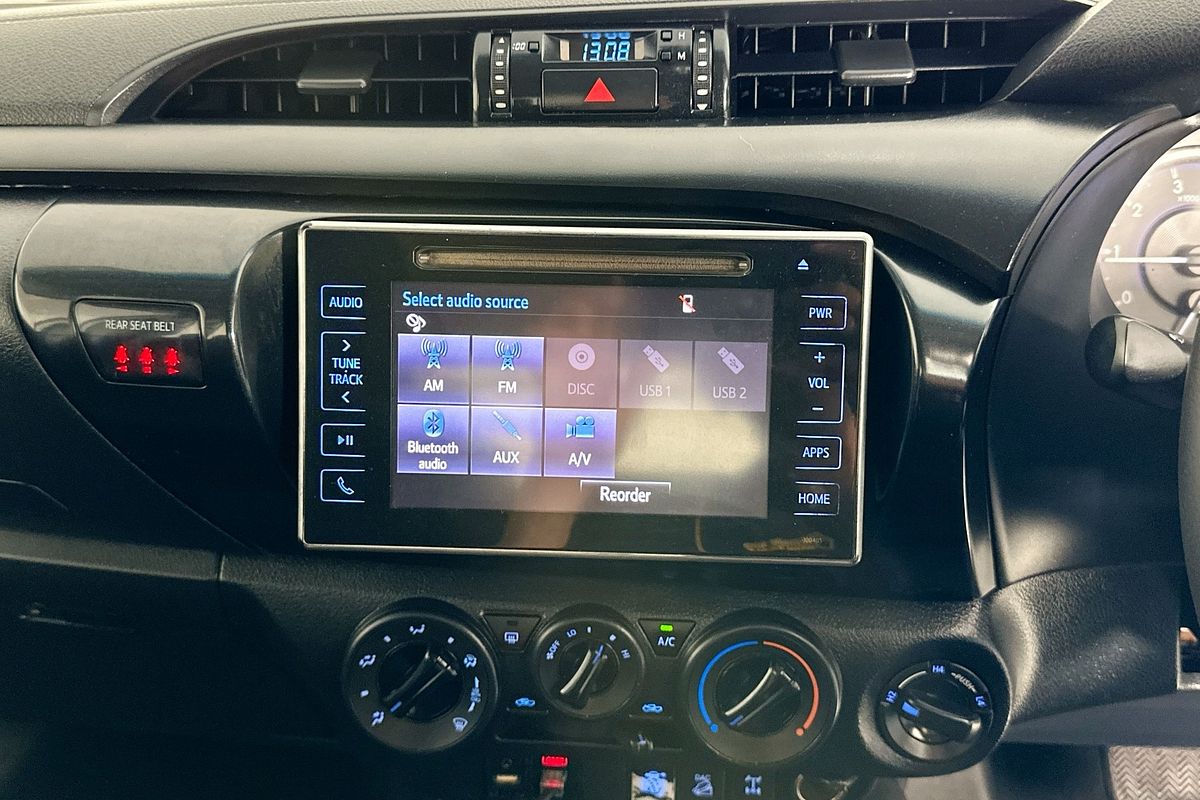 2019 Toyota HILUX SR (4x4) GUN126R MY19 4X4