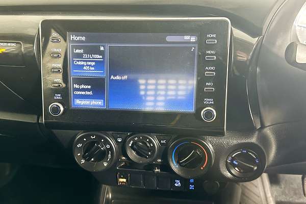 2022 Toyota HILUX SR (4x4) GUN126R 4X4