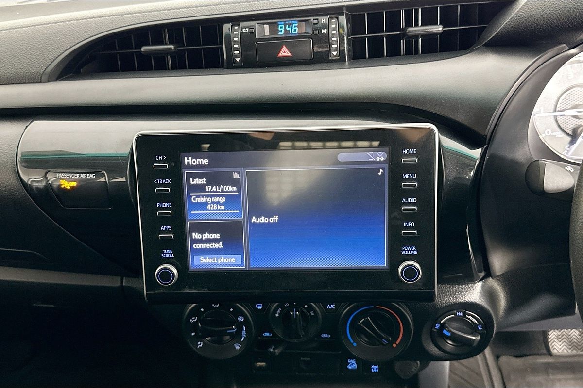 2021 Toyota HILUX SR (4x4) GUN126R 4X4