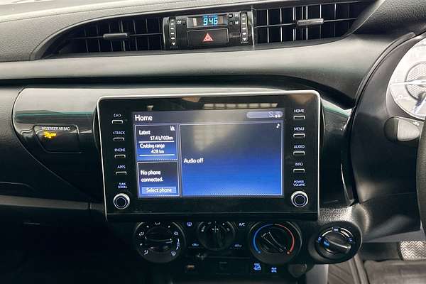 2021 Toyota HILUX SR (4x4) GUN126R 4X4