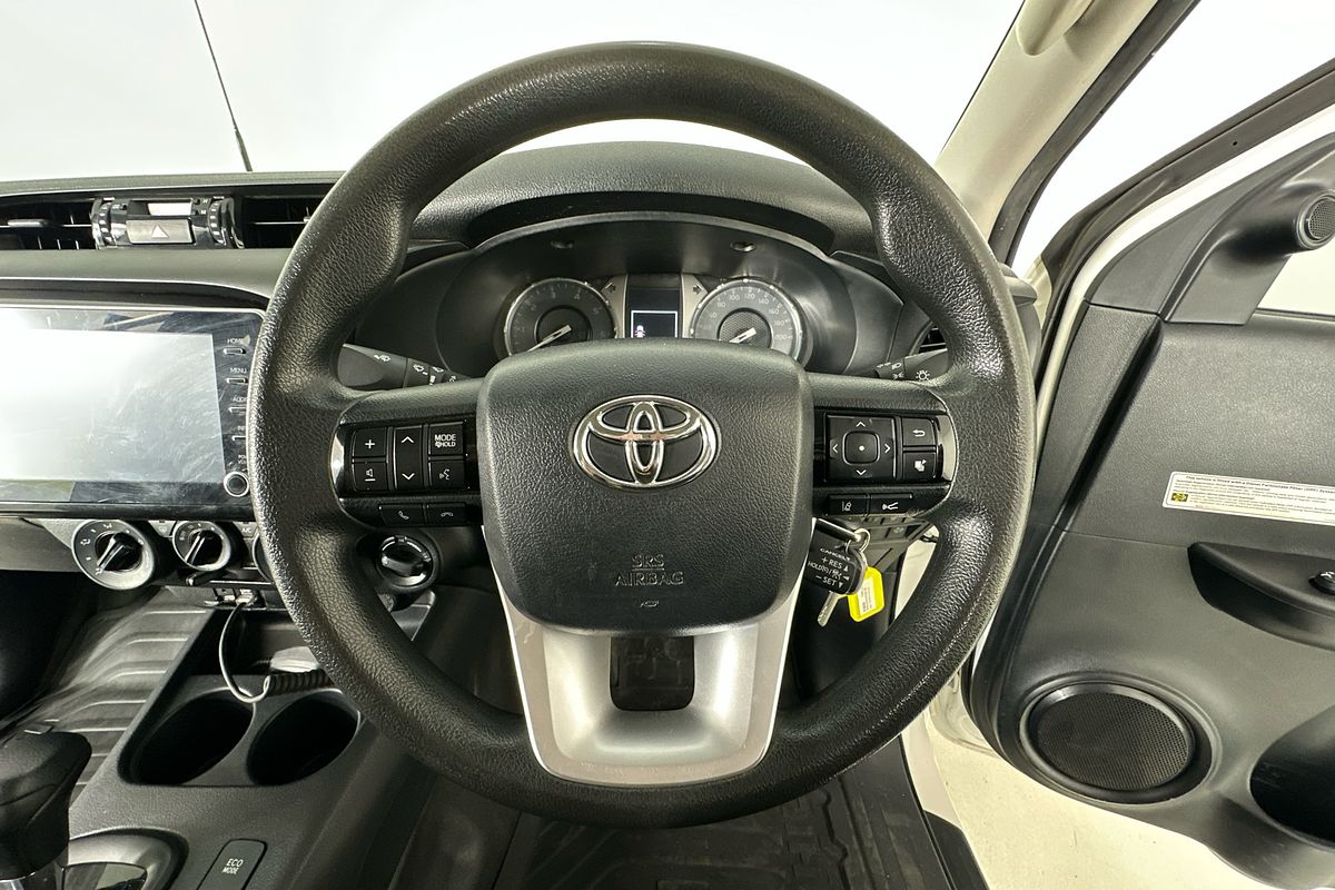 2021 Toyota HILUX SR (4x4) GUN126R FACELIFT 4X4