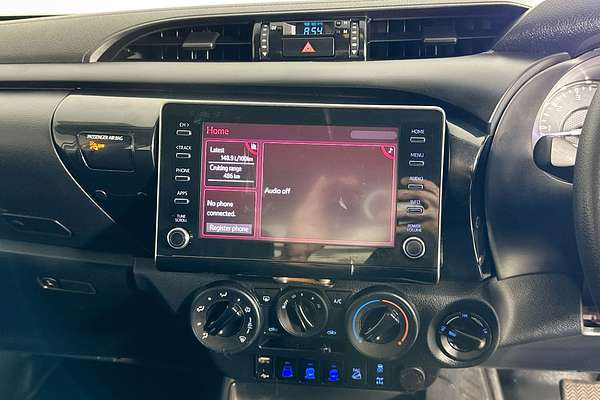 2021 Toyota HILUX SR (4x4) GUN126R 4X4