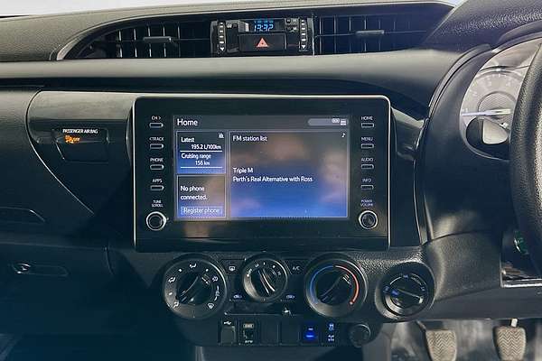 2022 Toyota HILUX SR (4x4) GUN126R 4X4