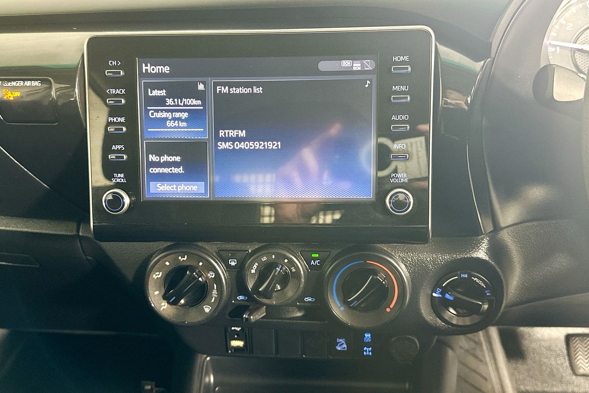 2022 Toyota HILUX SR (4x4) GUN126R 4X4