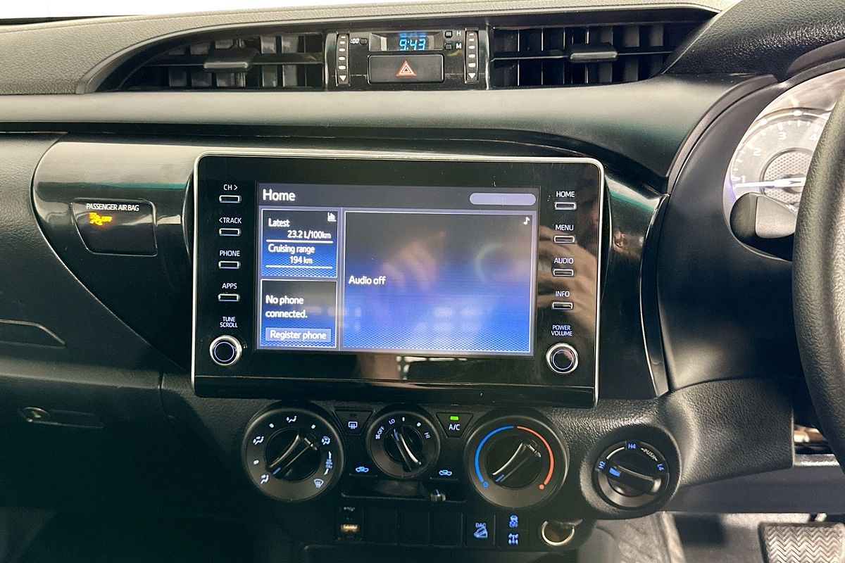 2021 Toyota HILUX SR (4x4) GUN126R 4X4