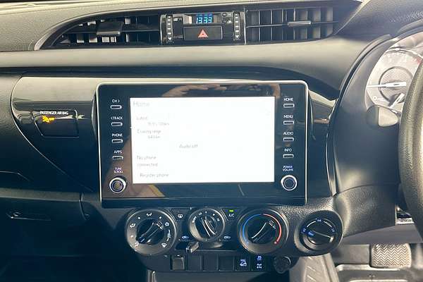 2022 Toyota HILUX SR (4x4) GUN126R 4X4