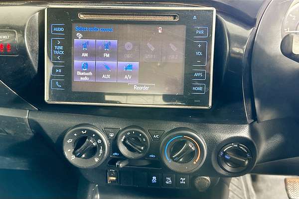 2019 Toyota HILUX SR (4x4) GUN126R MY19 4X4